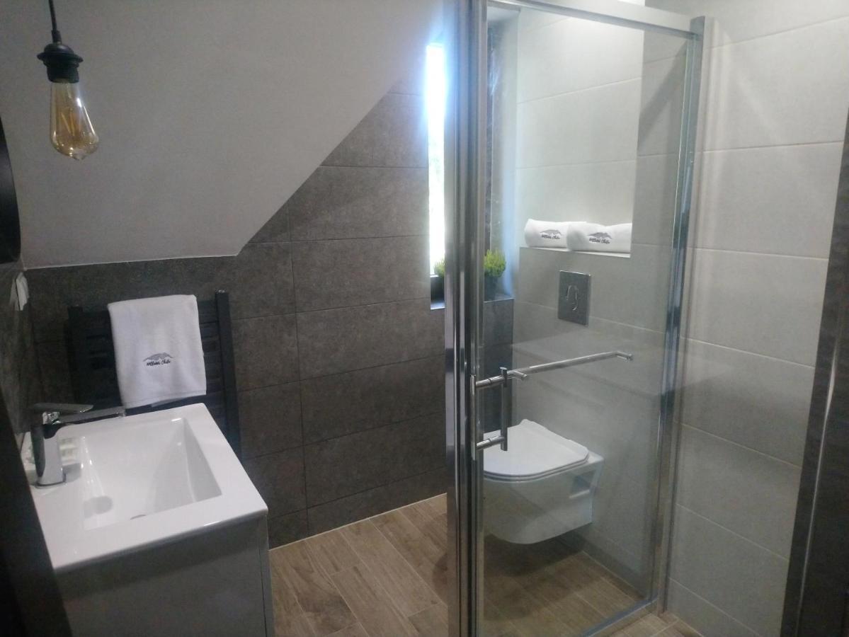 Willowa Chata Dzianisz Ngoại thất bức ảnh
